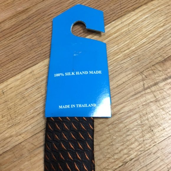 Hand Made, 100% Thai silk, Black/Orange, Men’s Tie - Picture 11 of 12